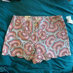 3 FOR $30: NWT scallop hem shorts